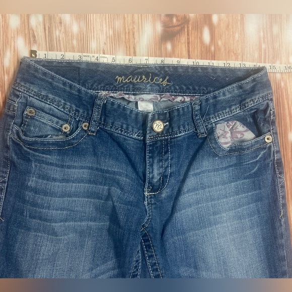 Maurice’s Flare leg Jeans Women’s - Picture 2 of 7